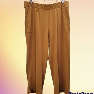 Pure Jill Jersey Crops